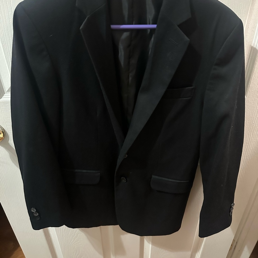 Van Hueson Classic Black Boys Blazer
